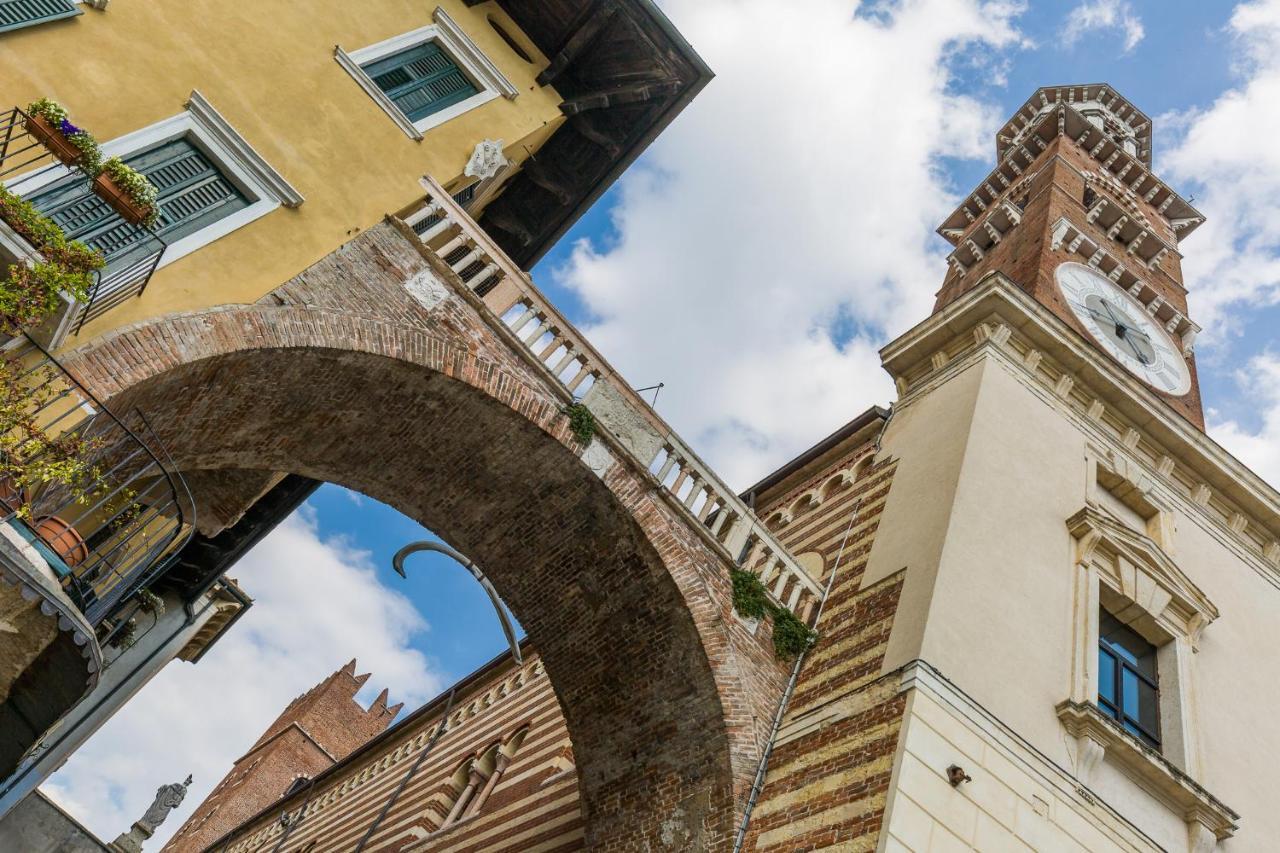 Domus La Costa Apartment Verona Exterior photo